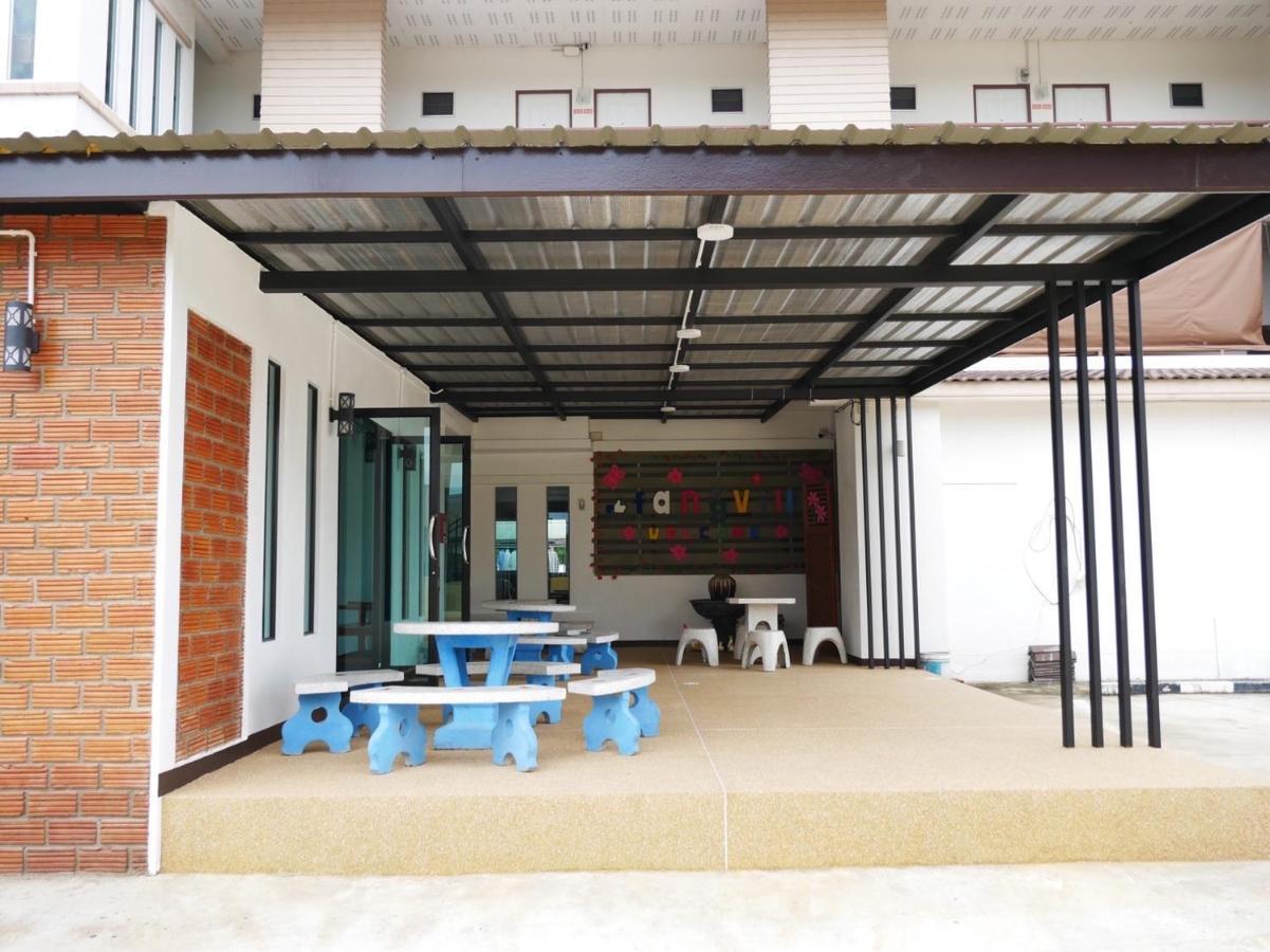 โรงแรมฝางวิลล่า ภายนอก รูปภาพ